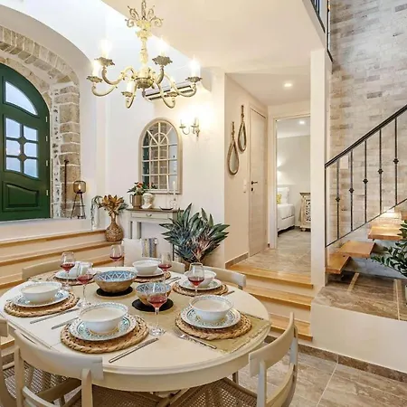 Villa Heritage *